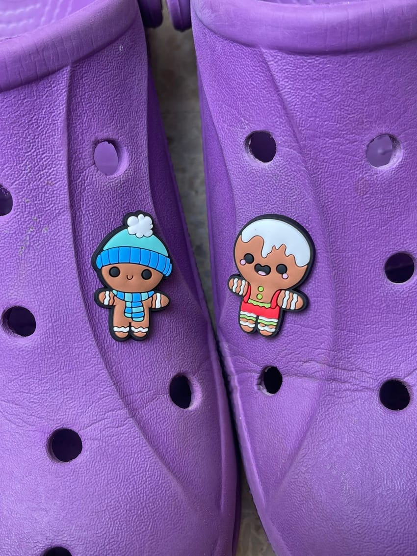 ginger bread man charm