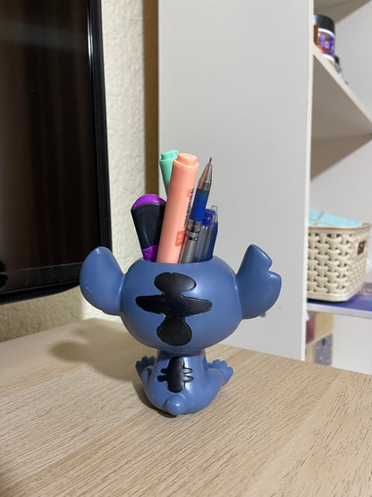 Stitch pencil and pens holder