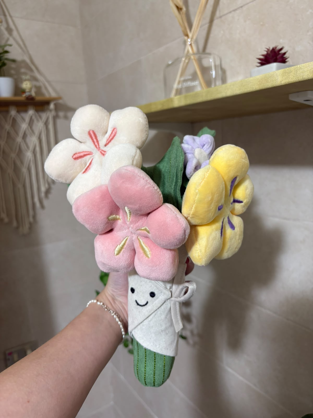 Flower bouquet plush - 30 cm