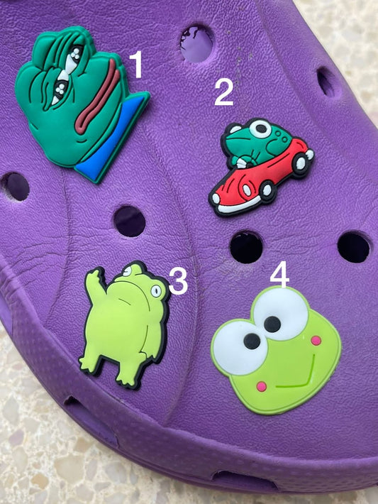 frogs charm