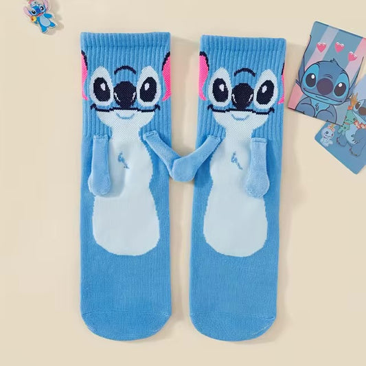 Holding hands stitch socks