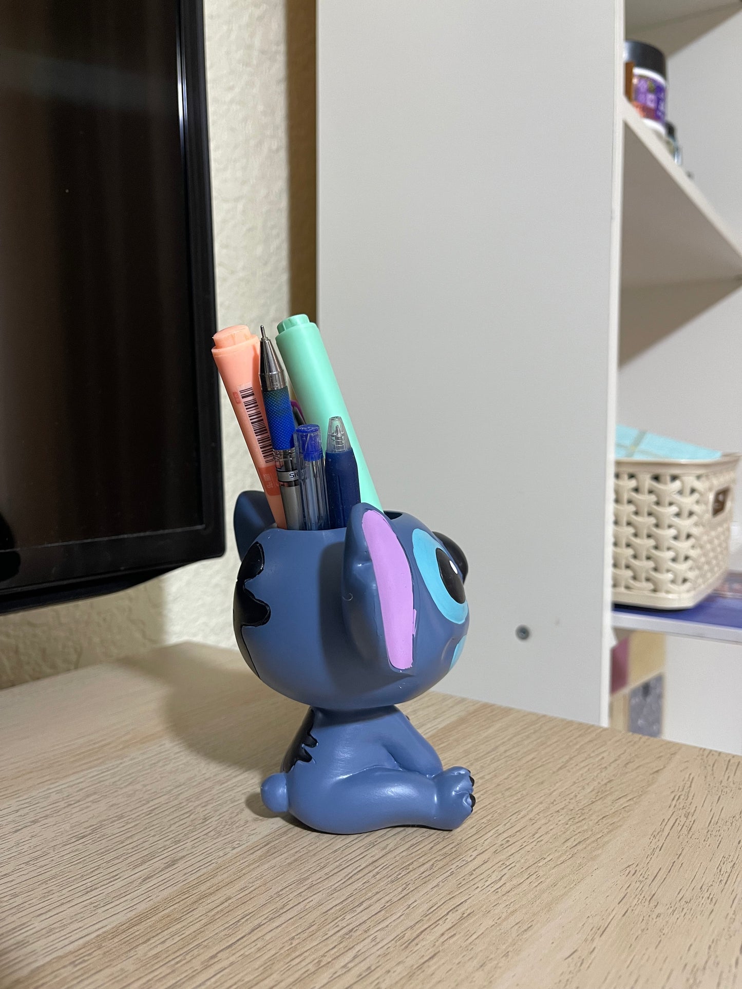 Stitch pencil and pens holder