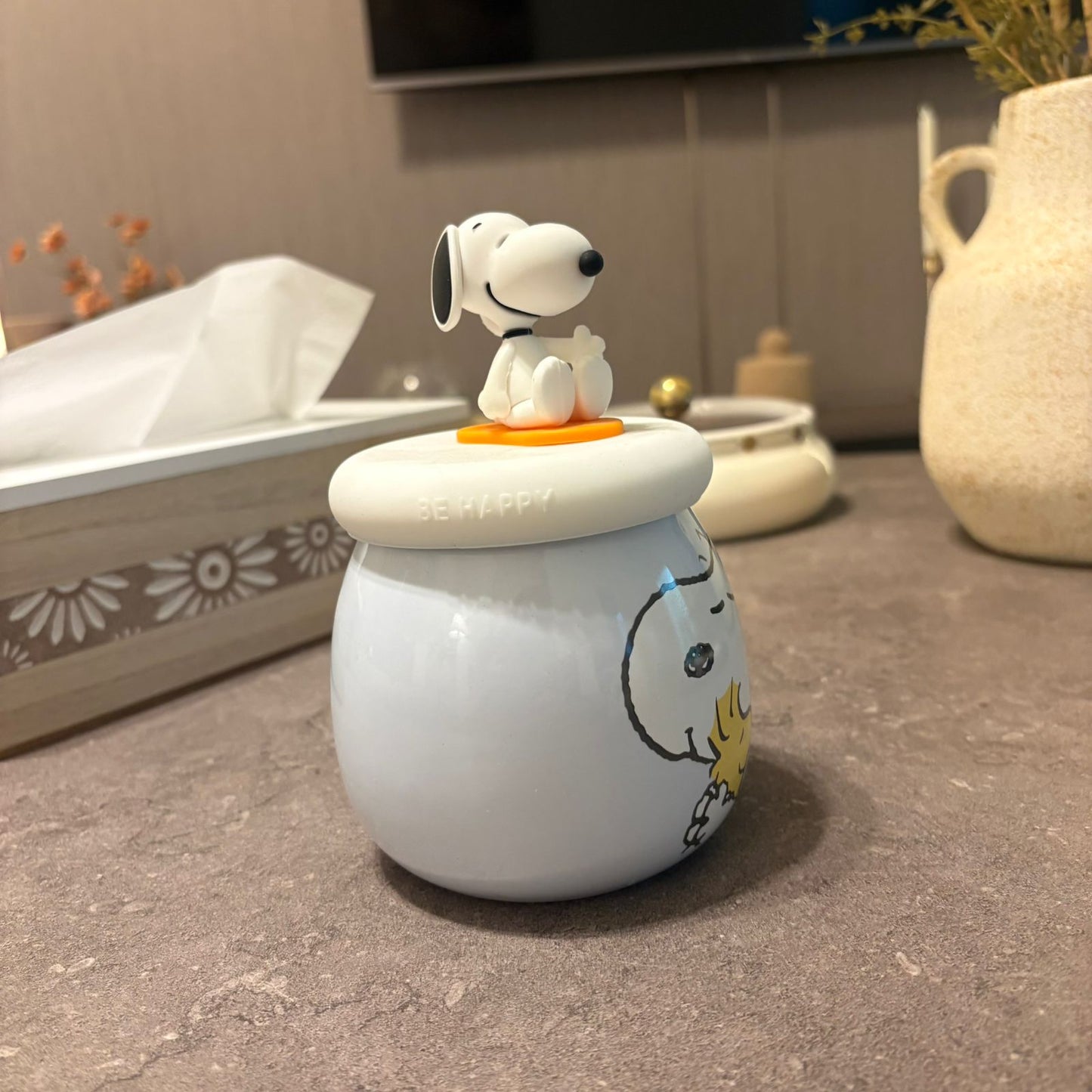 "Be Happy" Snoopy Ceramic Mug with 3D Figurine Lid