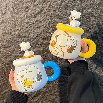 "Be Happy" Snoopy Ceramic Mug with 3D Figurine Lid