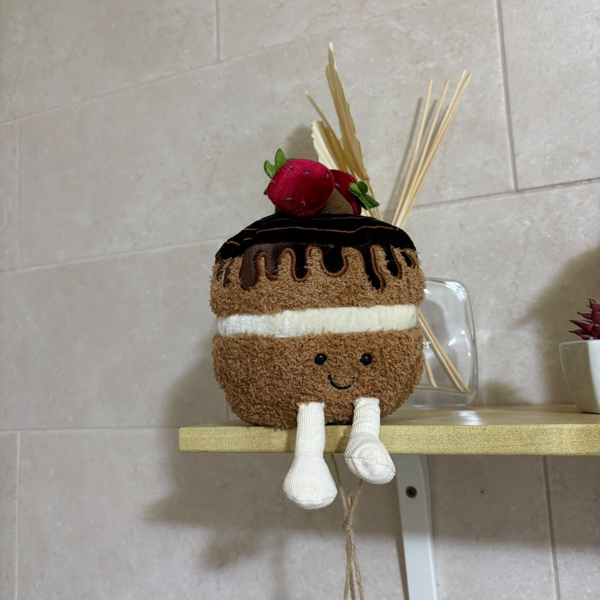 Cute Chocolate Strawberry Cake Plush Toy – Fluffy Amuseable Food Plushie & Desk Decor - 25 cm