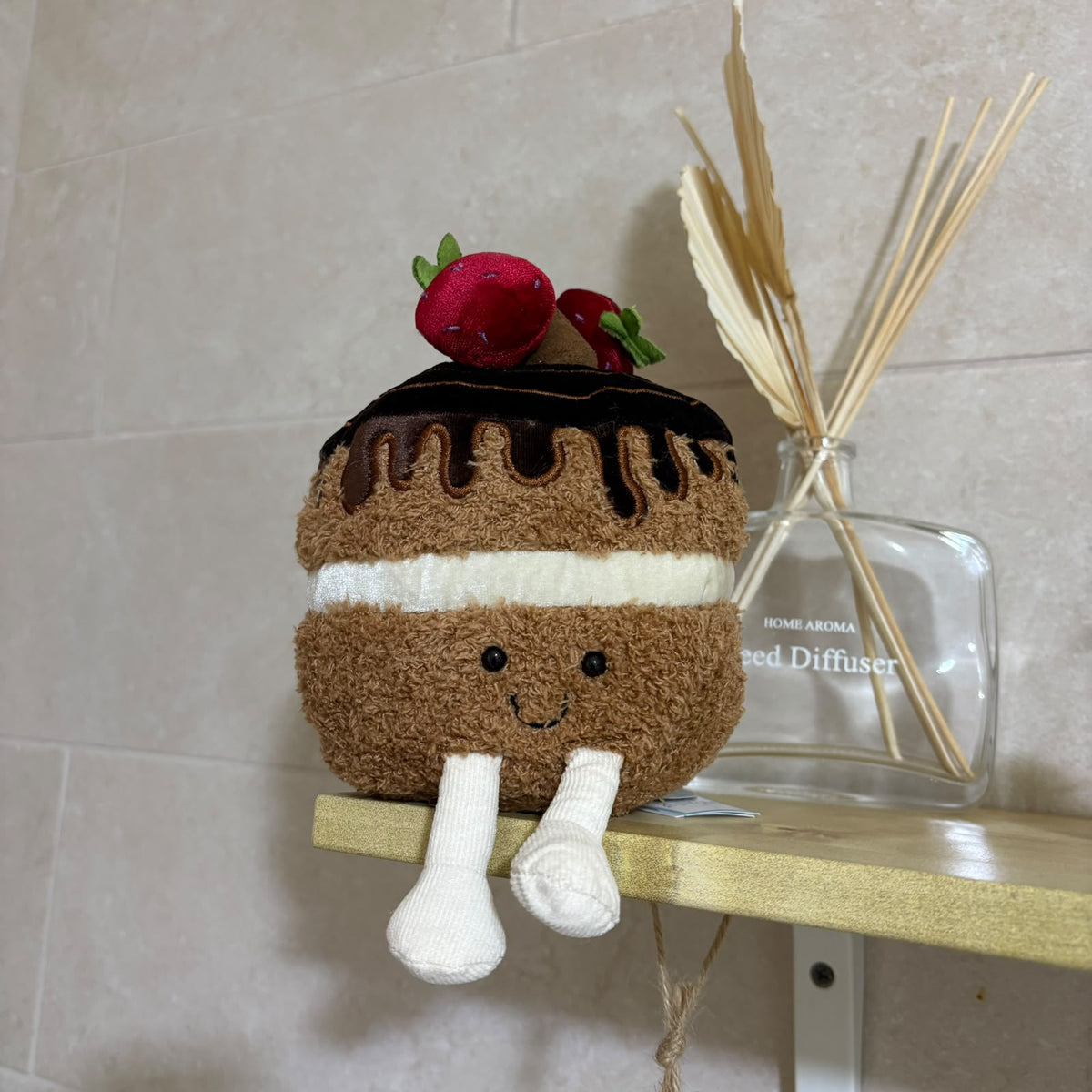 Cute Chocolate Strawberry Cake Plush Toy – Fluffy Amuseable Food Plushie & Desk Decor - 25 cm