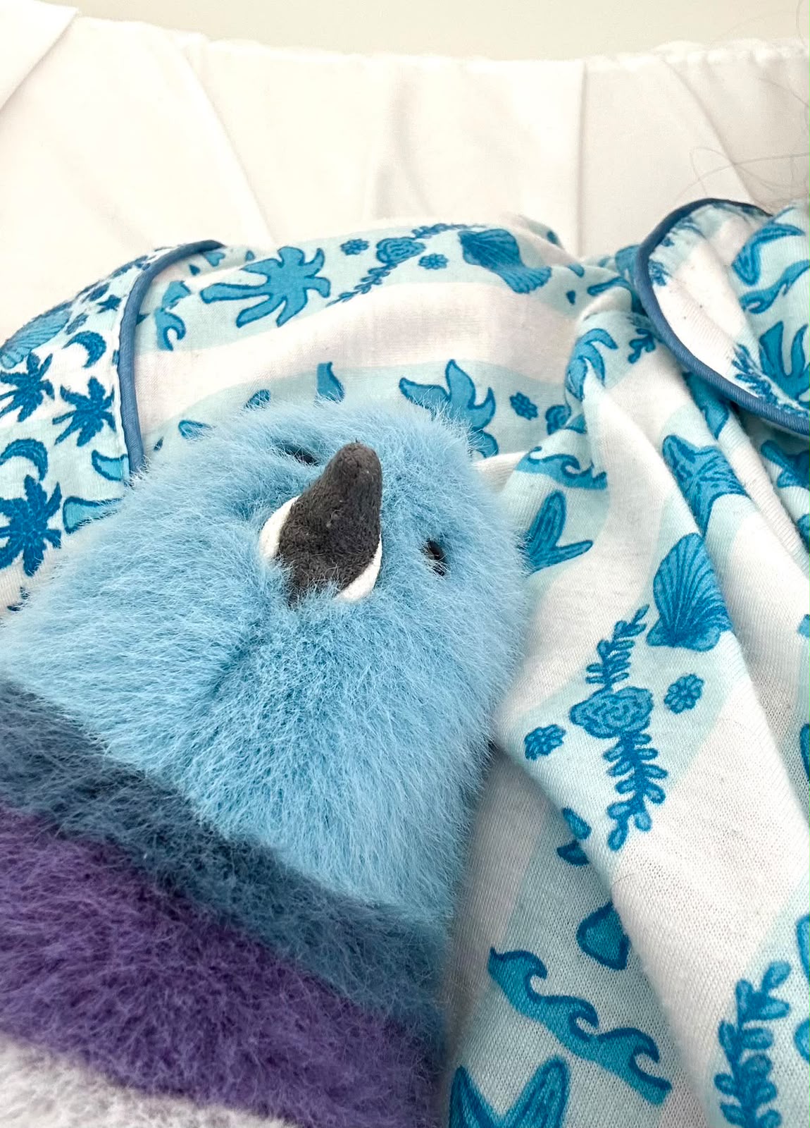 Cute Pigeon Plush Toy – Soft Chubby City Bird Stuffed Animal & Desk Decor