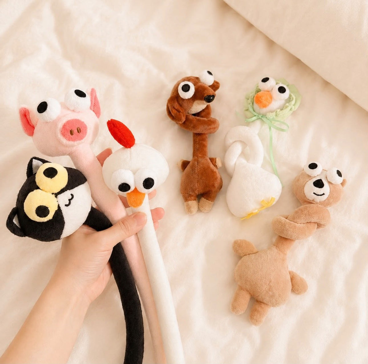 Funny Bendable Animal Plushie – Goofy Long Neck Bag Accessory & Tie-Back