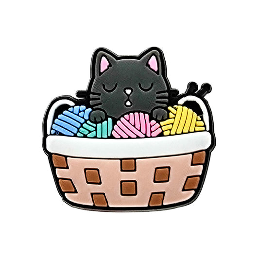 Cat in basket charm