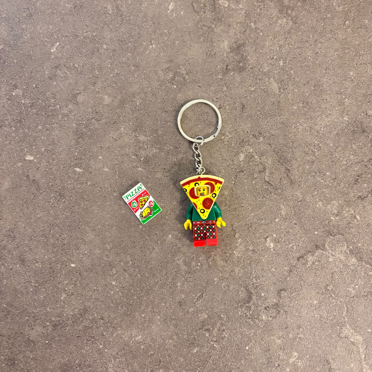 Pizza Suit Mini Figure Keychain – Novelty Pizza Costume Guy Keyring & Mini Pizza Box Set