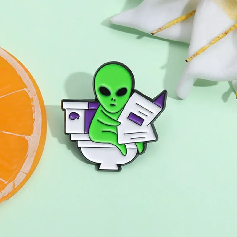 Alien on Toilet Pin - Close Up | Pinky Promise