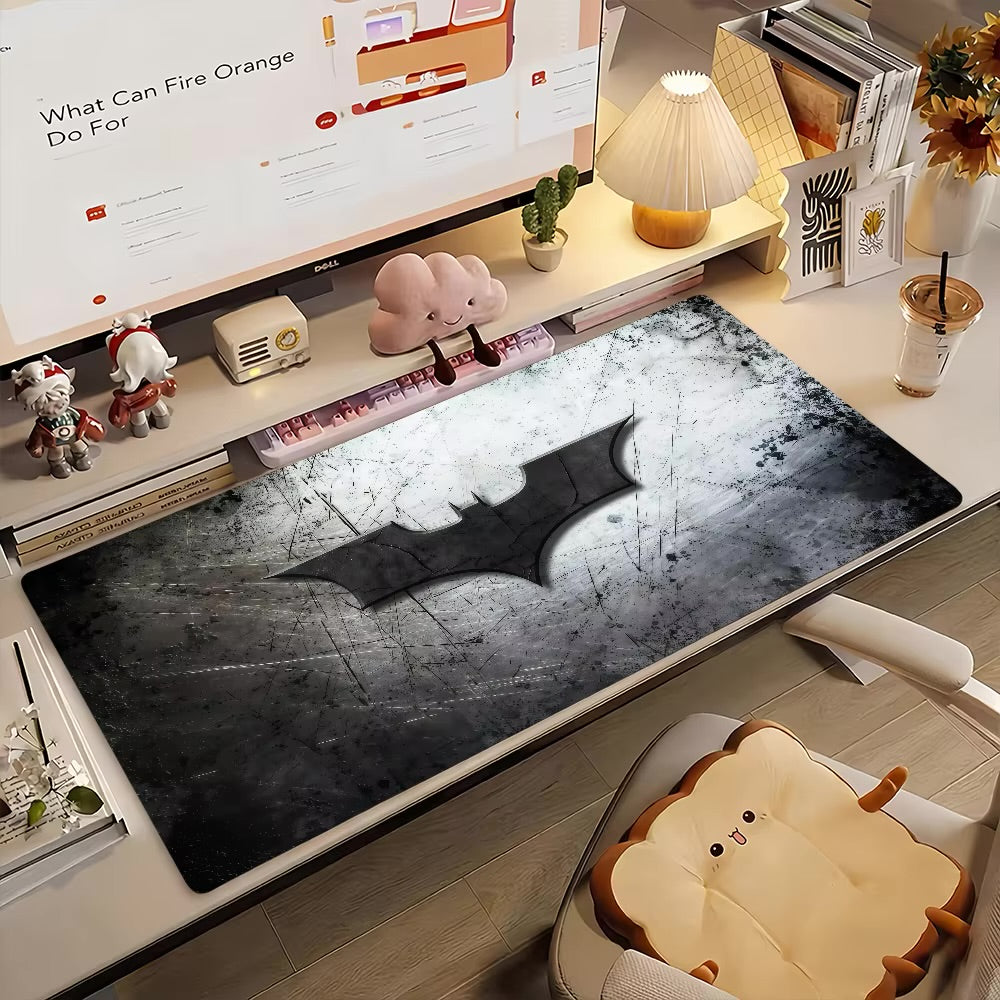 Batman desk mat ( 90cm * 40cm ) - Close Up | Pinky Promise