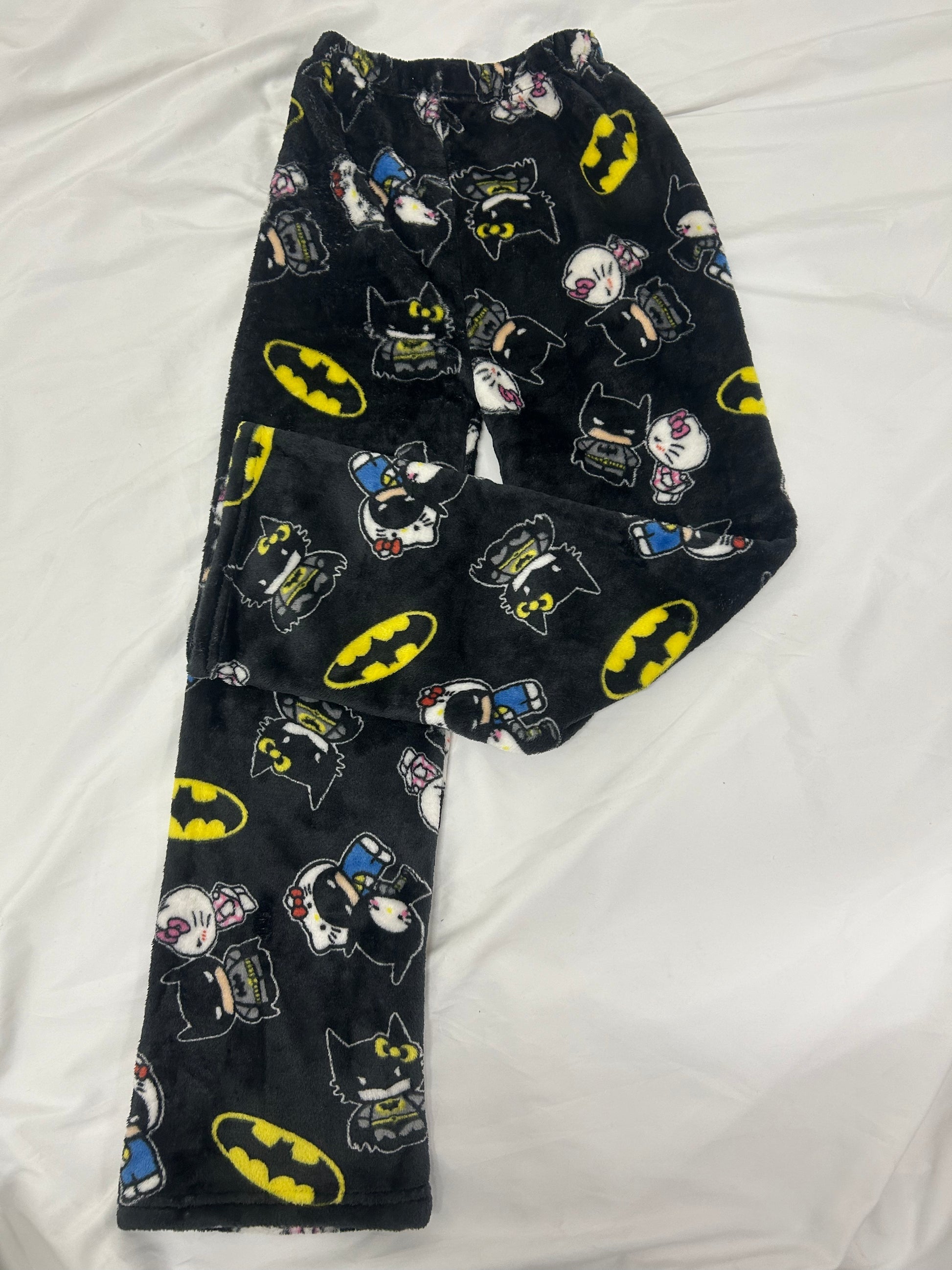 Batman hello kitty pajama pants (winter material)(خامة شتوية) - Photo 4 | Pinky Promise