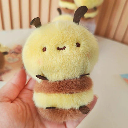 Bee plush keychain - Photo 5 | Pinky Promise