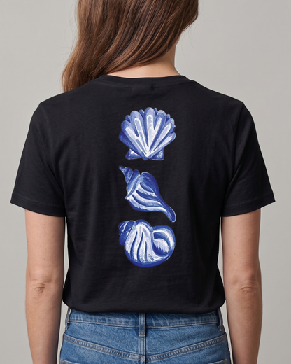 Blue Shells T-shirt - Front and back - Close Up | Pinky Promise