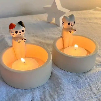 Cat Warming its paws candle holder - Photo 4 | Pinky Promise