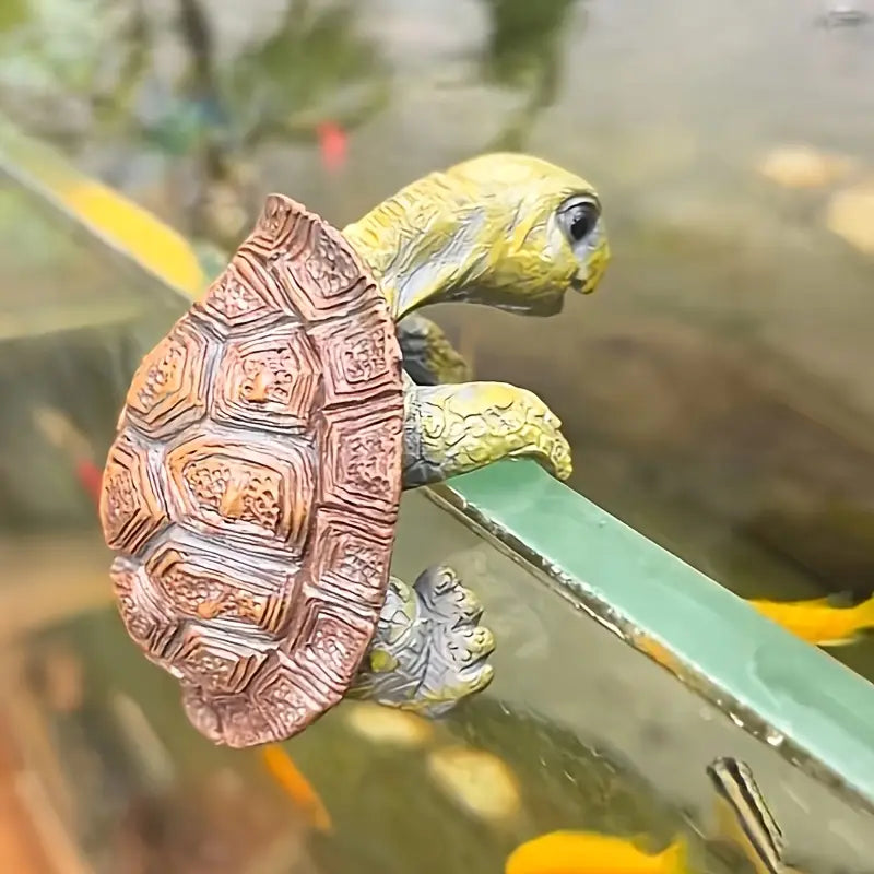 Climbing Turtle Plant Pot Hanger - Close Up | Pinky Promise