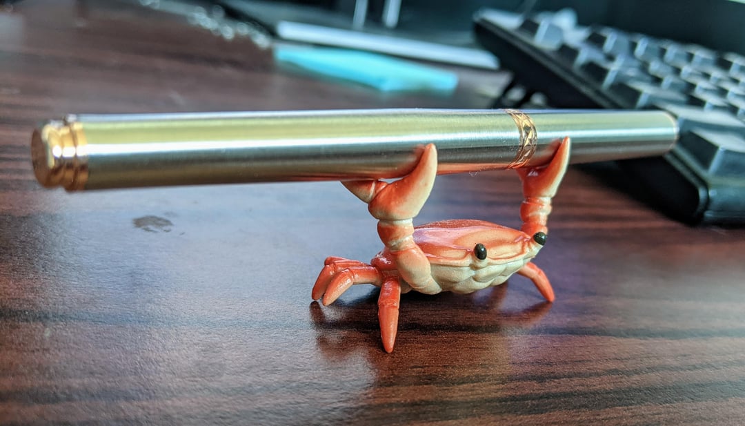Crab pen holder - Photo 4 | Pinky Promise