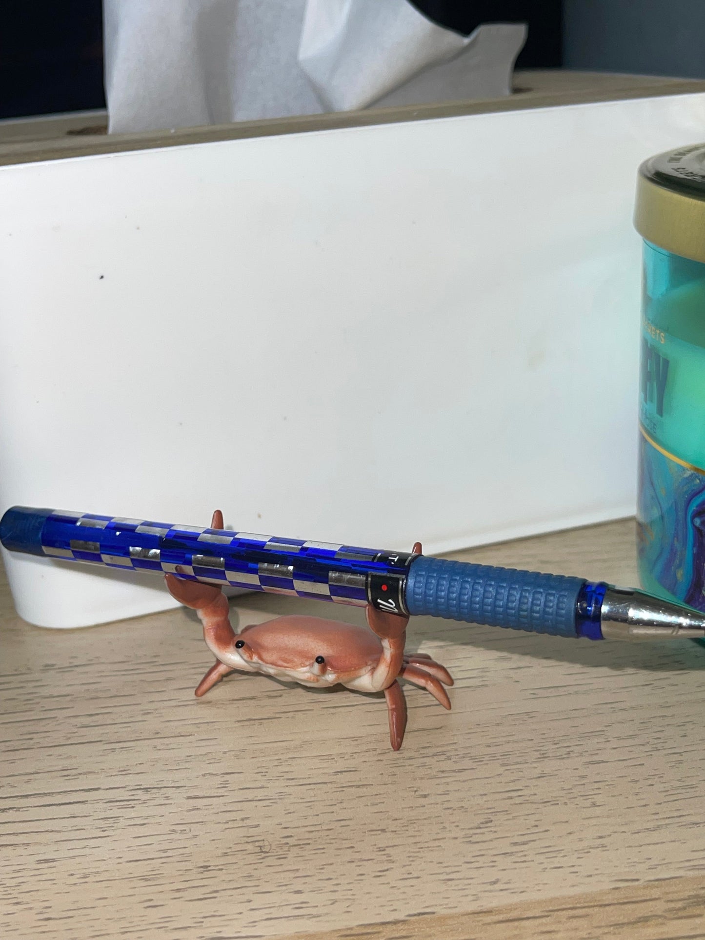 Crab pen holder - Photo 10 | Pinky Promise