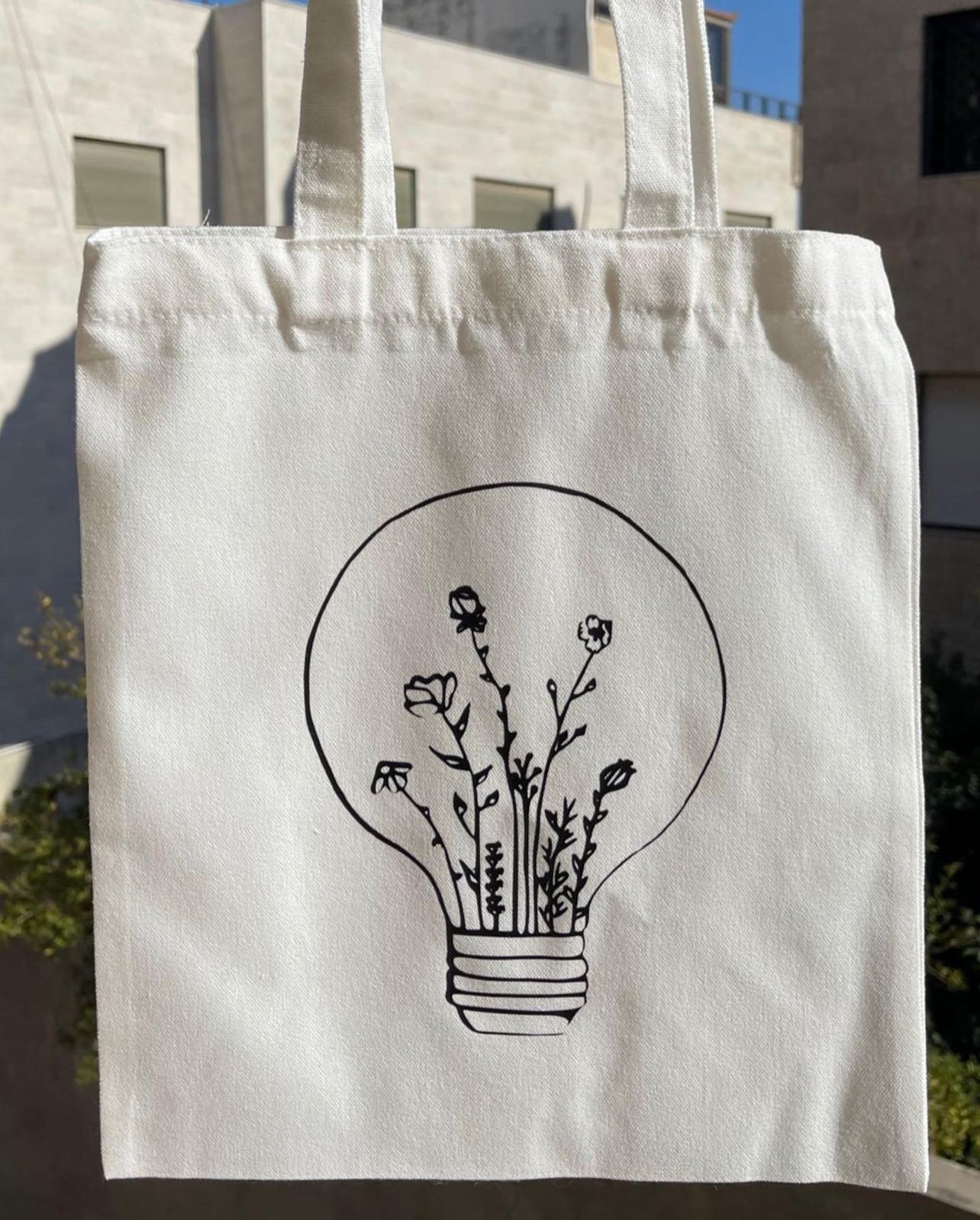 Custom image tote bag - Close Up | Pinky Promise