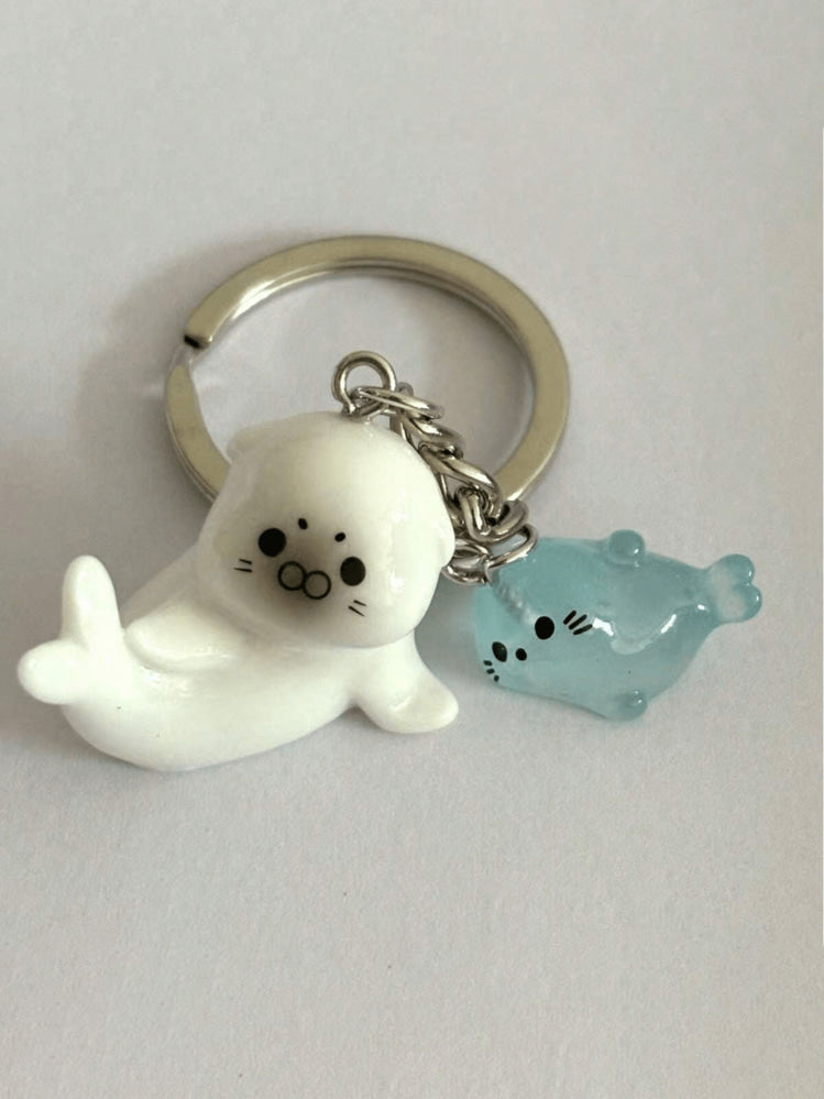 Buy Cute sea lion keychain at Pinky Promise