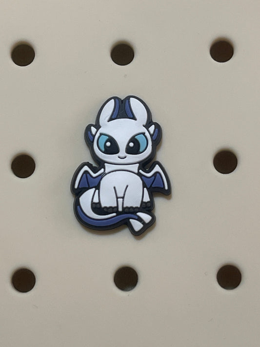 Buy Dragon charm at Pinky Promise