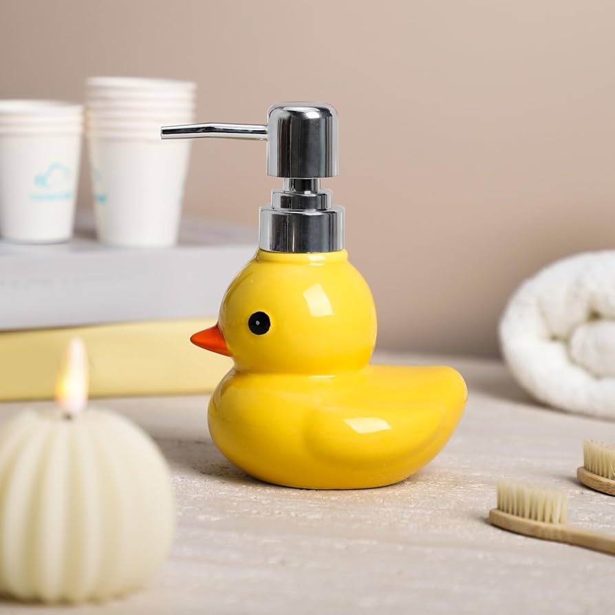 Duck soap dispenser - Close Up | Pinky Promise