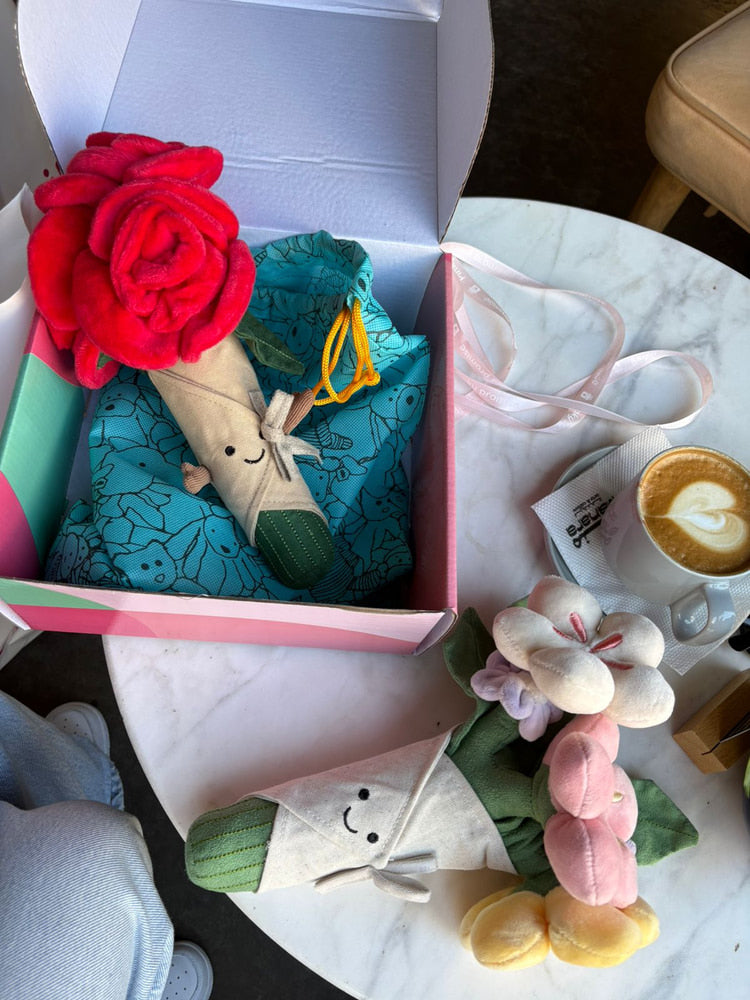 Flower bouquet plush - 30 cm - Close Up | Pinky Promise