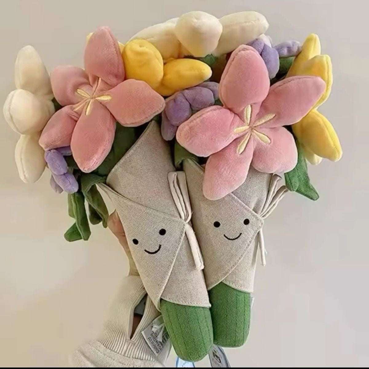 Flower bouquet plush - 30 cm - Photo 8 | Pinky Promise