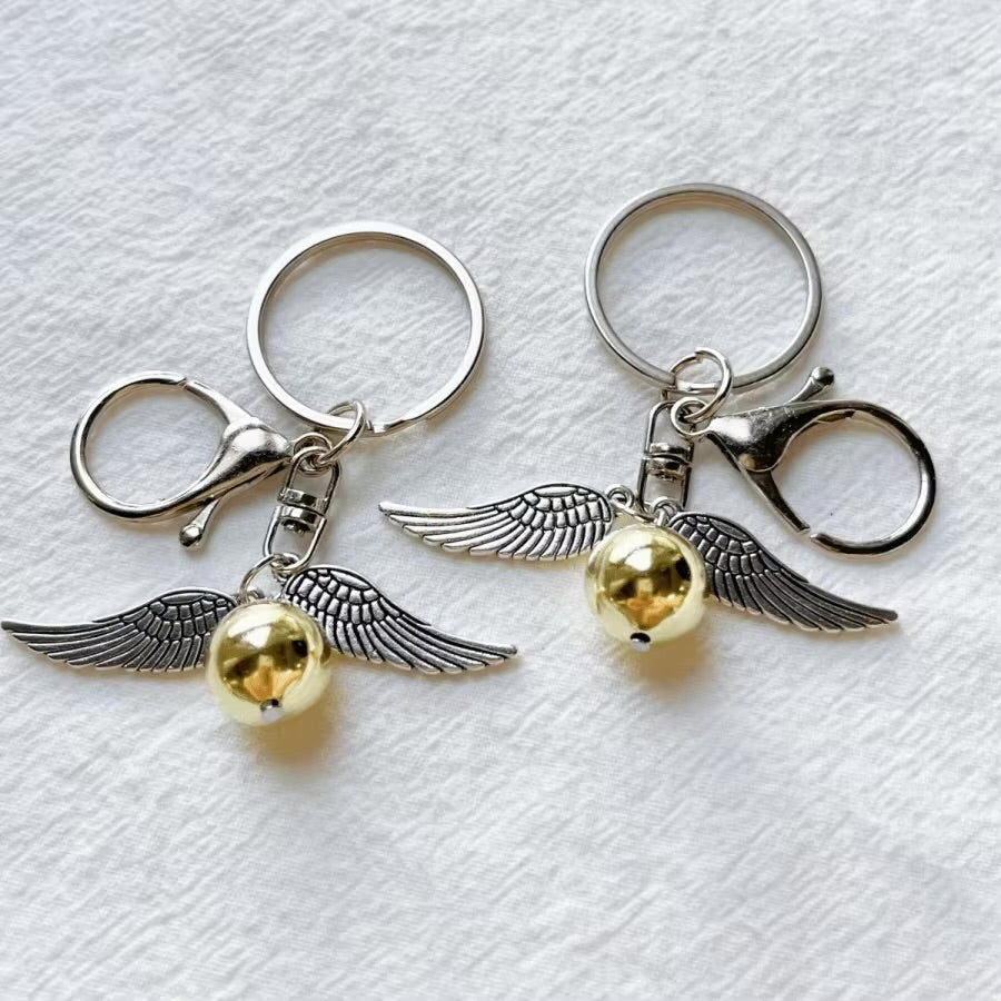 harry potter Golden snitch keychain - Photo 4 | Pinky Promise