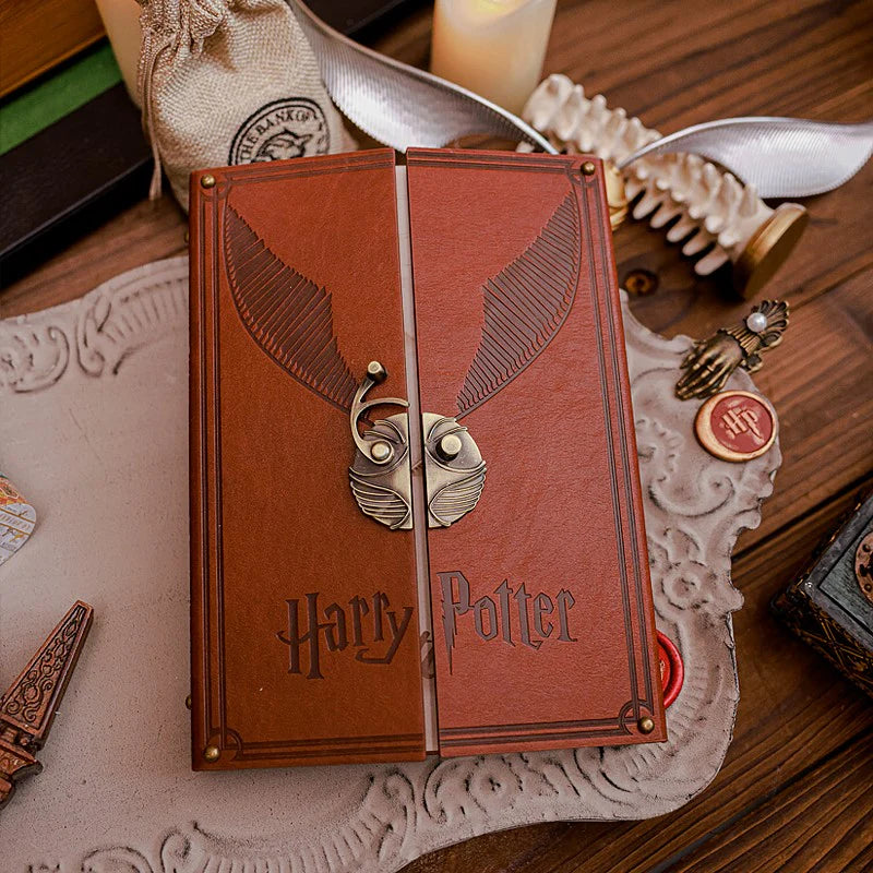Harry Potter Golden Snitch Notebook - Photo 11 | Pinky Promise