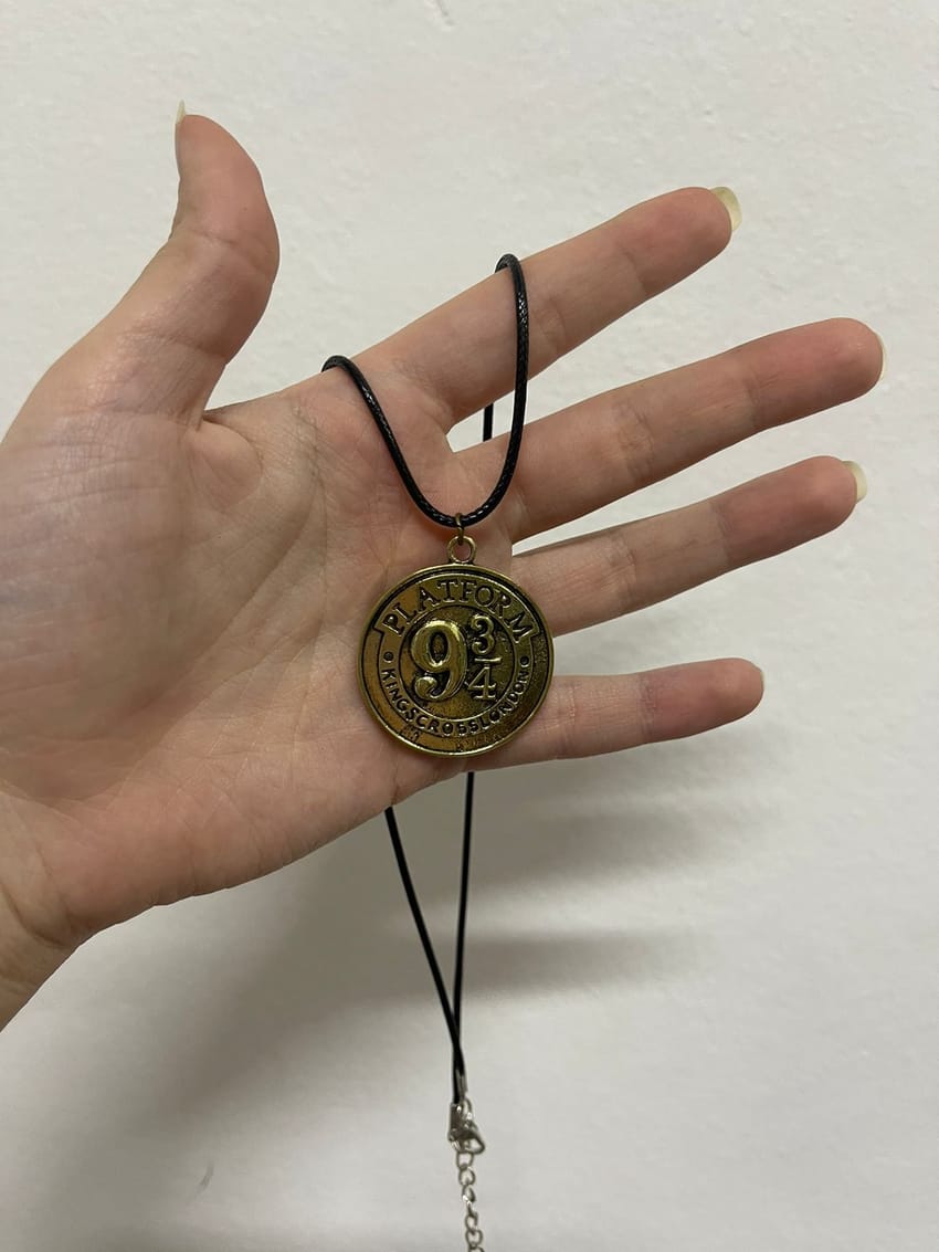 harry potter necklace | Pinky Promise