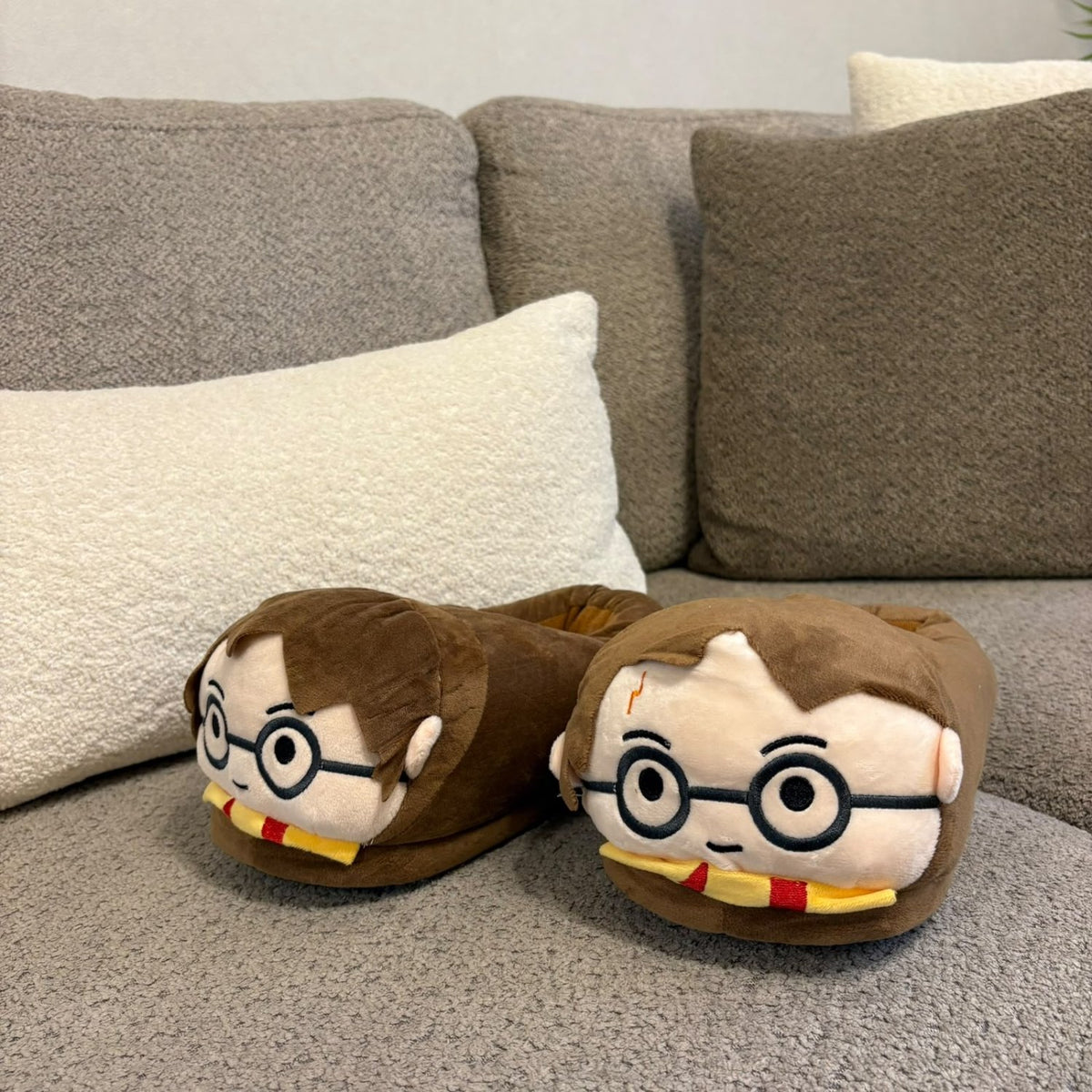 Harry Potter Plush House Slippers (Size 35-42) – Soft Plushie Slippers - Pinky Promise