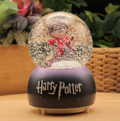 Harry potter snow globe - Close Up | Pinky Promise