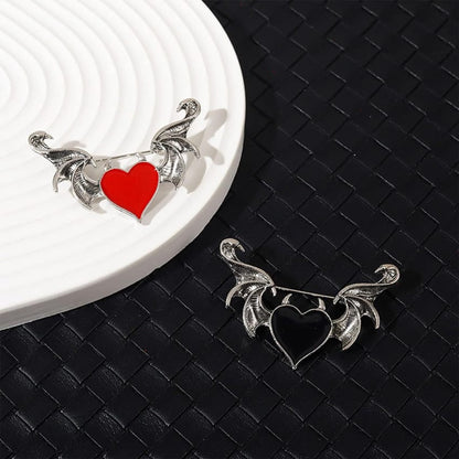 heart Pin - Photo 5 | Pinky Promise