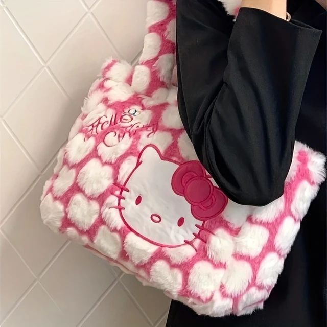 Hello kitty fuzzy hand bag - Close Up | Pinky Promise