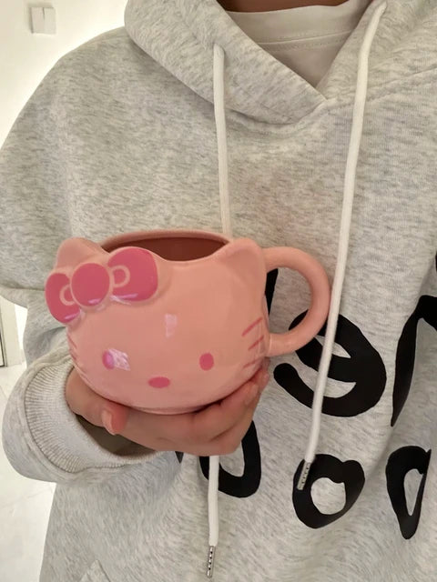 Hello kitty mug - Close Up | Pinky Promise