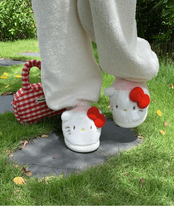 Hello kitty winter slippers - Photo 5 | Pinky Promise