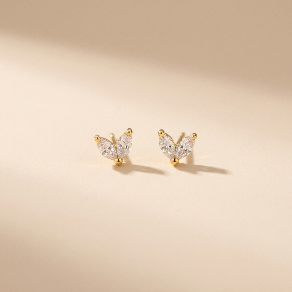 Tiny Leaf Marquise Stud Earrings - Gold Plated 925 Sterling Silver