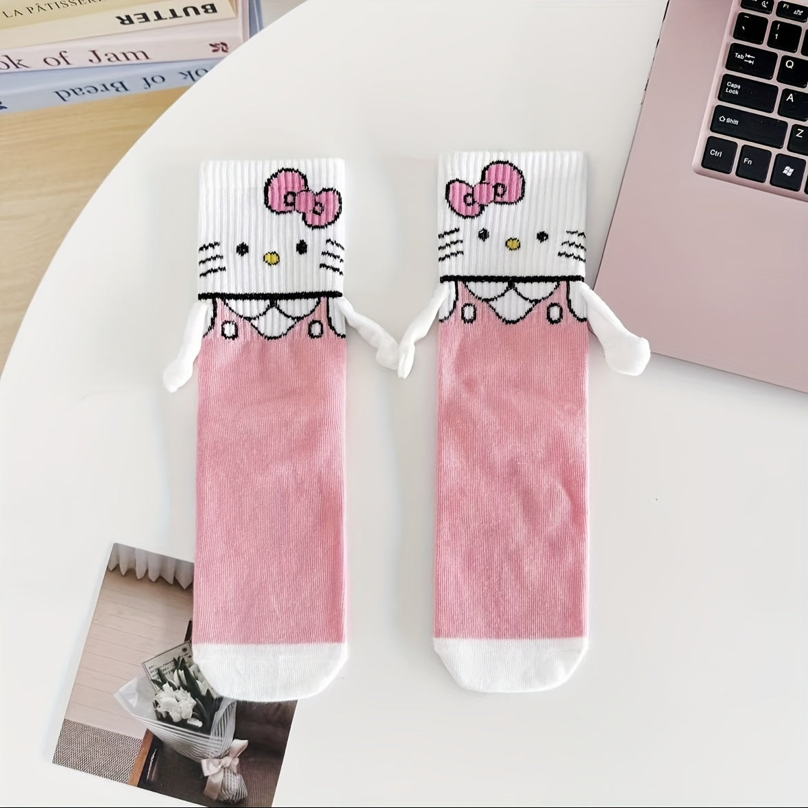 Holding hands Hello kitty socks - Photo 5 | Pinky Promise