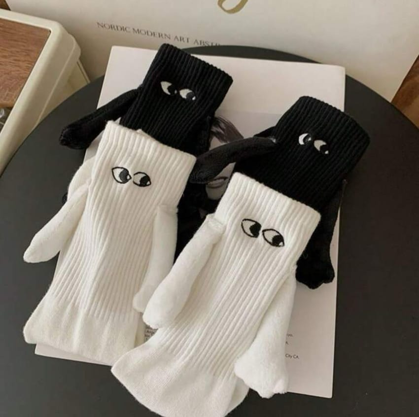 Holding hands matching socks | Pinky Promise