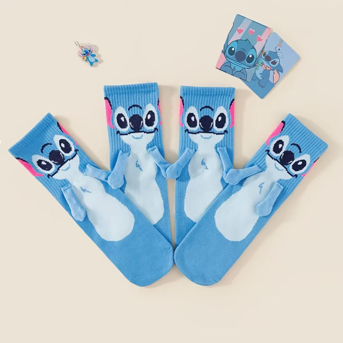Holding hands stitch socks - Close Up | Pinky Promise
