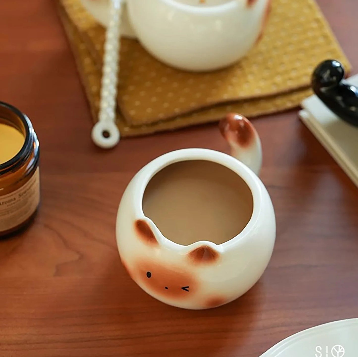 Kawaii Chubby Cat Ceramic Mugs - Photo 14 | Pinky Promise