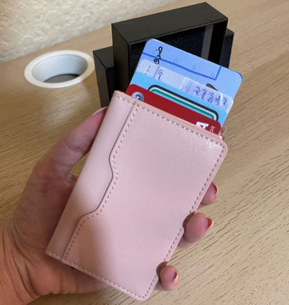 Leather wallet - Close Up | Pinky Promise