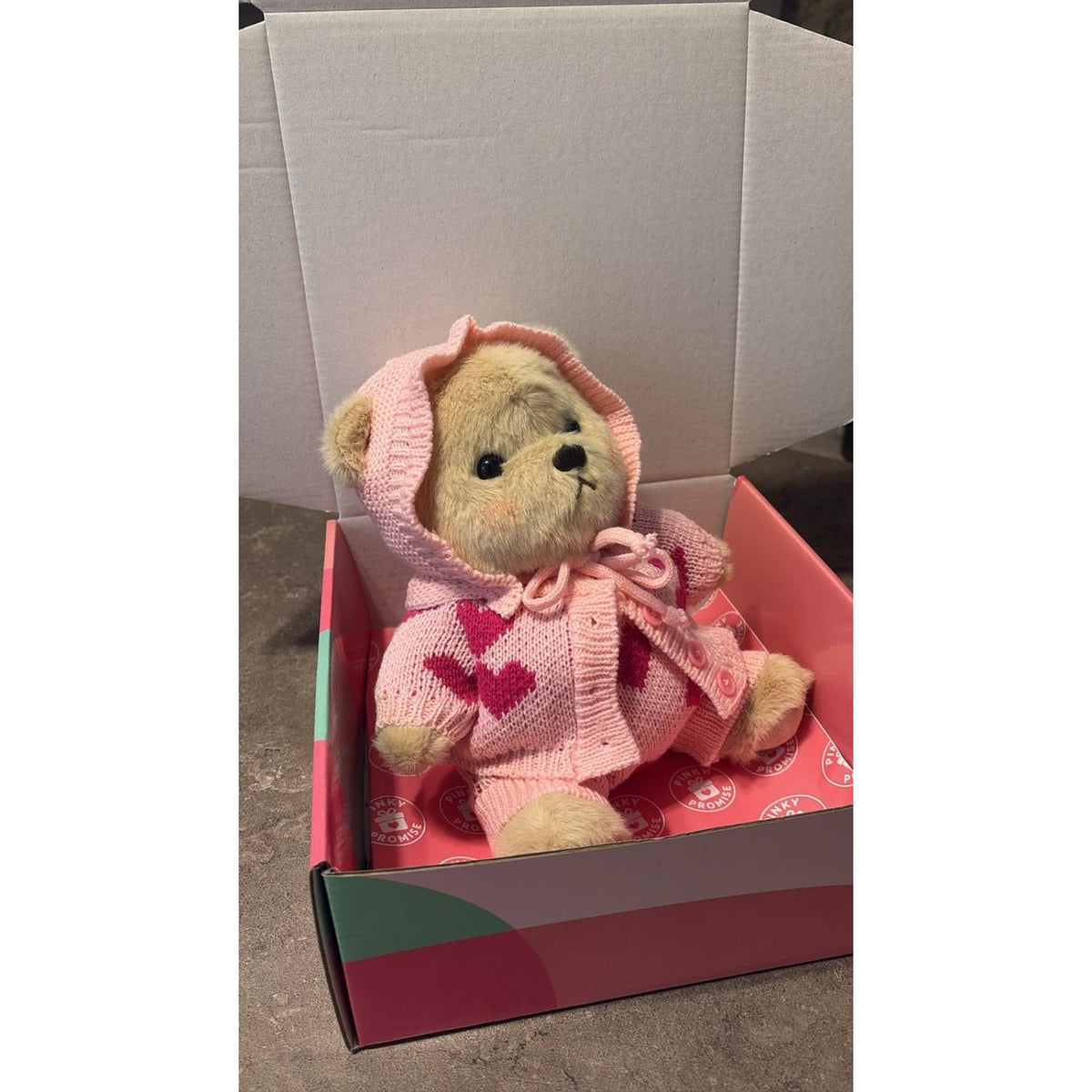 Love Me Bear Plush Toy – 28 cm