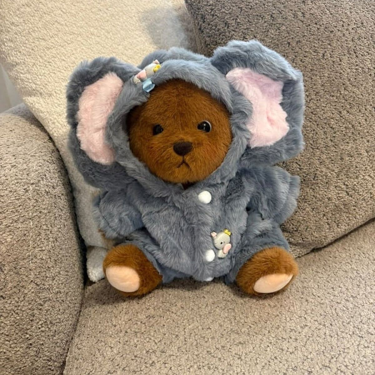 Love Me Bear Plush Toy – 28 cm