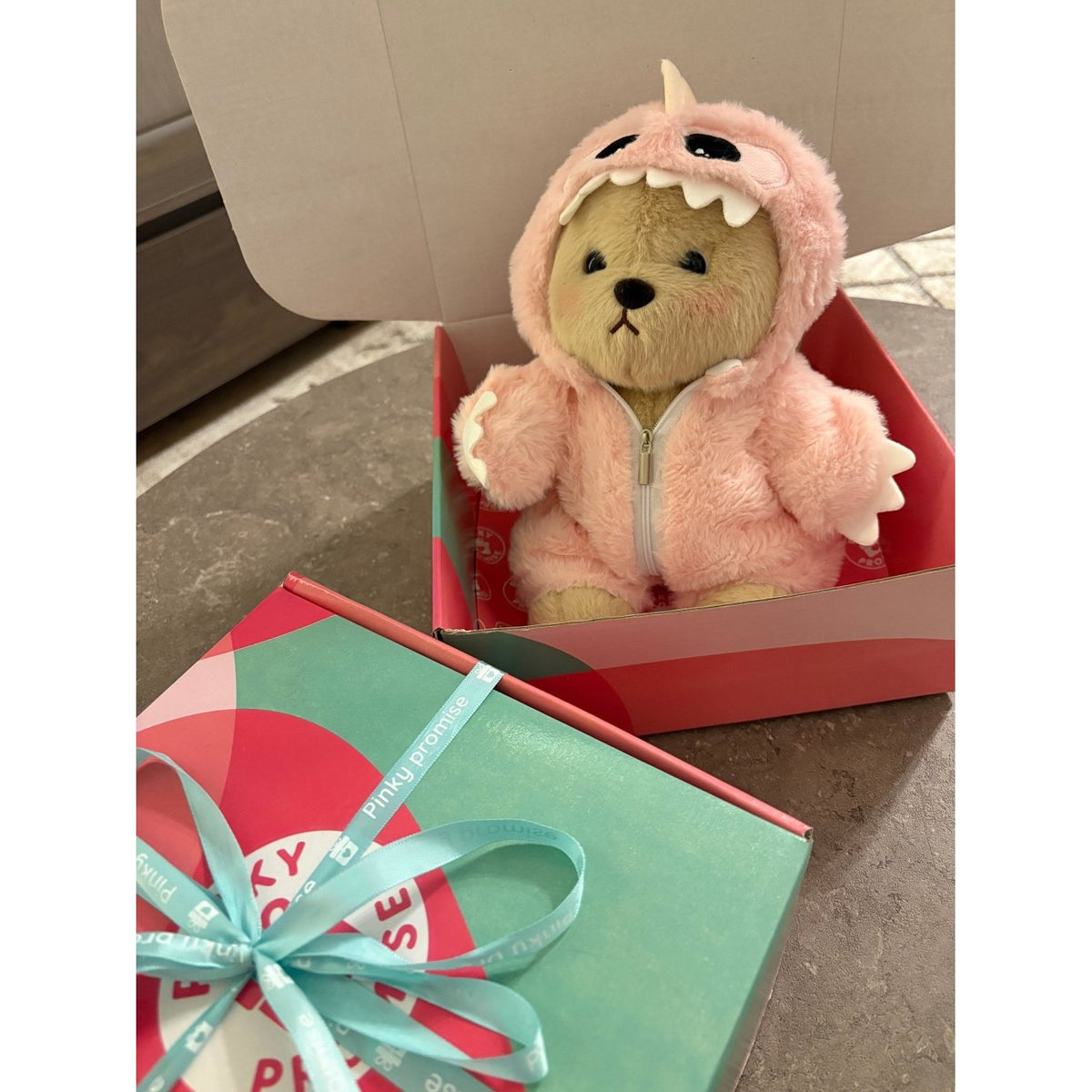 Love Me Bear Plush Toy – 28 cm