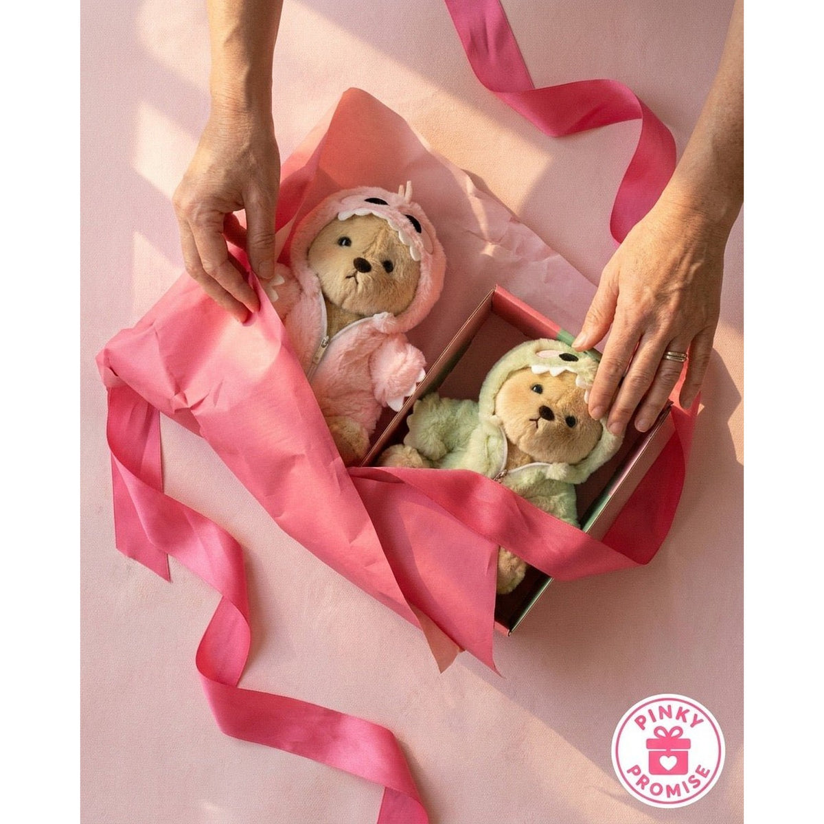 Love Me Bear Plush Toy – 28 cm