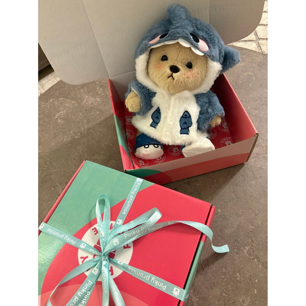 Love Me Bear Plush Toy – 28 cm