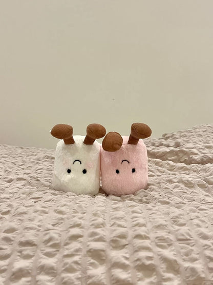 Marshmallow plush keychain - 10 cm - Photo 6 | Pinky Promise
